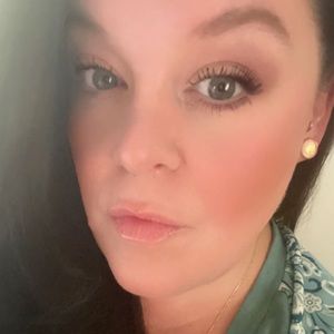 Meet your Posher, Candace